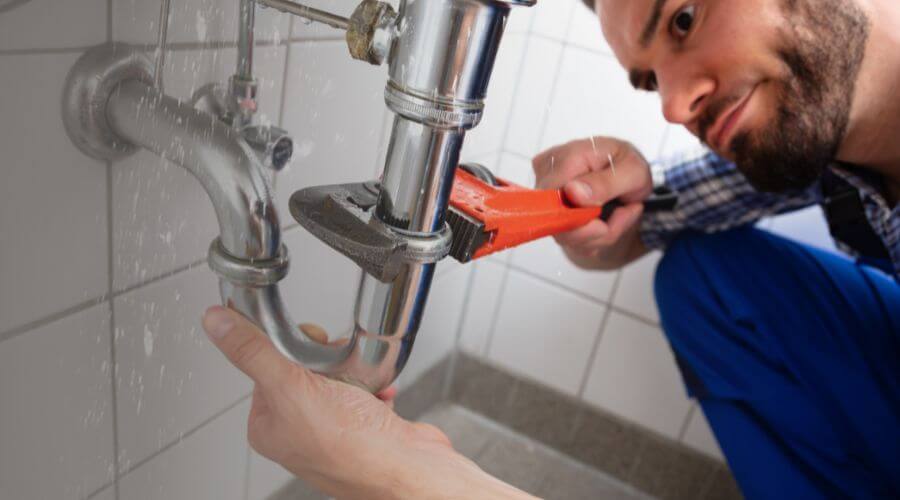 Expert burst pipe repair services in Miller, NE